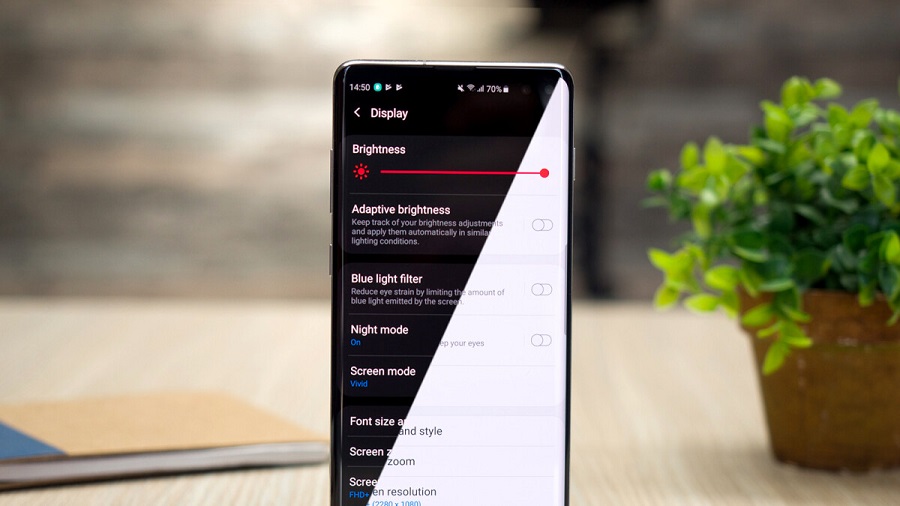 Benefits of using dark mode on your device