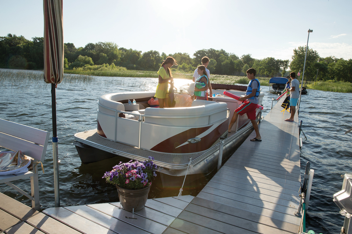 From Registration to Maintenance: A Guide for First Time Boat Owners