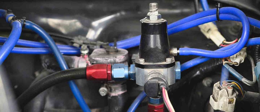 What are the Symptoms of a Stuck Fuel Pressure Regulator?